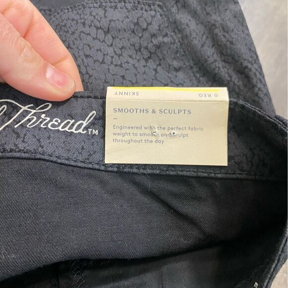 NWT Universal Thread High Rise Skinny Jean - Picture 6 of 11